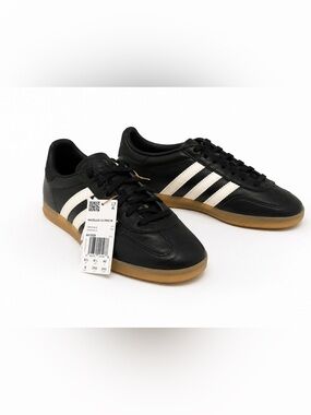NWT Adidas Gazelle Lo Pro W Black Chalk White Gum Sneakers Size 8